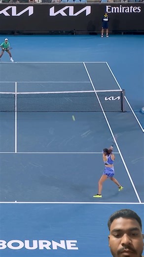 Raducanu hits BRILLIANT winner!😱 #tennis #tennisskills #usa #sports #viral #trending
