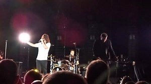Soundgarden fan Lea Maric shot this video of ‘Drawing Flies’ in Indianapolis, a year ago today. Thanks Lea! | Soundgarden