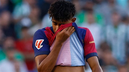 'I said nothing!' - Flick pleads innocence after receiving red card