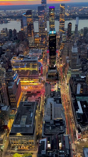 ニューヨークの夜景を満喫！エモーショナルな外国夜景動画をご紹介