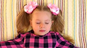 Diana pretend play with Baby Dolls and girl toys