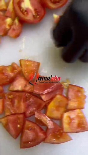 1.5K views · 12 reactions | Aujourd’hui, je vous régale avec une délicieuse sauce basquaise maison, pleine de couleurs et de saveurs du Sud-Ouest ! ️ Un petit voyage culinaire entre douceur, soleil et tradition basque. Qui veut la recette ?  #SauceBasquaise #CuisineMaison #RecetteFacile #FaitMaison #CuisineBasque #SaveursDuSudOuest #RecetteDuJour #Gastronomie #FoodLovers | Mama'aha | Facebook