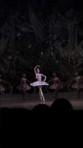 Ballet in 30 sec. Maria Khoreva dances Medora from Le Corsaire