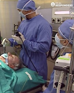 22K views · 302 reactions | A deadly outbreak strikes Vancouver Island, leaving doctors in a race against time to uncover the cause. With symptoms appearing out of nowhere, health officials uncover a dangerous fungus spreading rapidly through the community. From: Diagnosis Unknown S1 Ep11 | Real Responders | Facebook