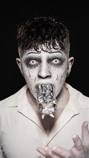 Slug Girl from the Junji Ito universe SFX Makeup / Cosplay Transformation Tutorial