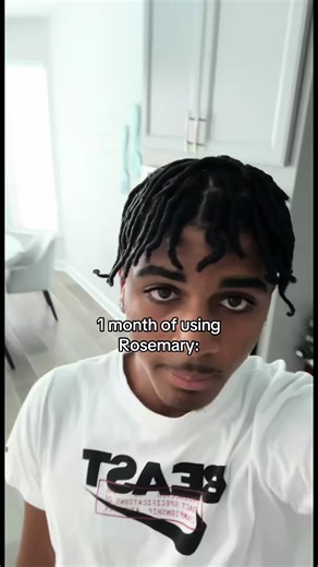 Best way to grow your locs🤝 just spray em daily!!#fyp #hairproduct #rosemaryoil #hairgrowth #hairgrowthjourney