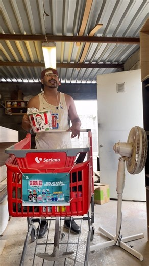 Edgar Ivan Reyes Cedillo on Instagram: "Sale todo pa 🛒💸🙏🏼😳 #comedia #humor #cholos"