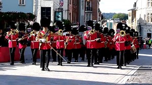 16K views · 499 reactions | David was on Castle Hill to see the Band of The Welsh Guards leading the New Guard, drawn from the 1st Battalion Welsh Guards, into Windsor Castle. Video by: David Whitecross 03/10/2023 | Changing-Guard | Facebook