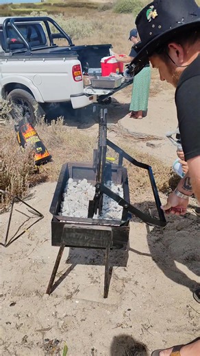 🔥 PIET’S BRAAI SUPPLIES 🔥 If you’re going to braai… do it RIGHT! 💪🔥 From quality wood and charcoal to the tools that make you feel like a true braai master — we’ve got you covered. Don’t wait until the fire is dying 🔥 Get your supplies in time from Piet’s Braai Supplies! ✔️ Premium wood & charcoal ✔️ Braai accessories ✔️ Everything you need for the perfect fire Invite the neighbours. Get the meat ready. Light the fire. Piet will sort the rest 😉🔥 #mymaat #pietsteelworks #flipbraai #fyp #br