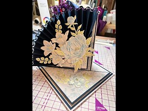 Fan Floral Twisted Easel Card