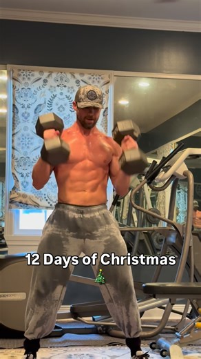 The EMOM Company | This 12 Days of Christmas workout will take your Christmas Joy like the Grinch. Update: I found baggier sweatpants. Socks have not busted... | Instagram