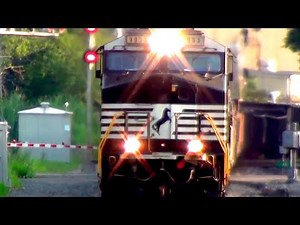 Will This Train Smash Into The Camera? GT Heritage Unit on Tanker Train! Amtrak Boxcar on CSX Train!