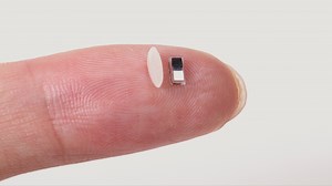 World's smallest pacemaker is the size of a grain of rice