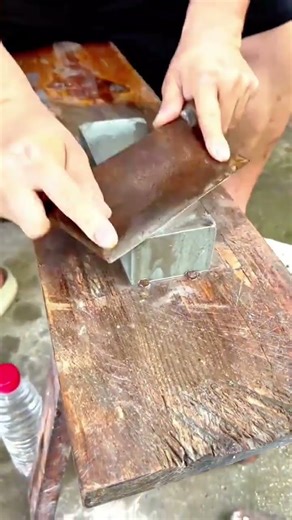 Sharpening a Blunt Machete Traditional Techniques Using a Whetstone for Maximum Sharpness