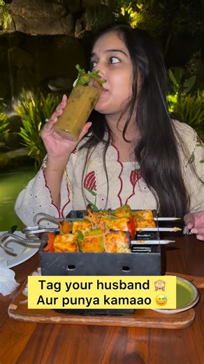 Chetna Mahajan | Lifestyle and Motherhood Content Creator on Instagram: "Punya kamane ka yahi time hai 🫣😂😏 #BabyOnBoard #PreggoVibes #BumpStyle #BumpUpdate #PregnancyGlow #MomToBe #BumpLife #Bumpdate #vlog #bangalore #collab #instagood #viral #couple #latest #reel"