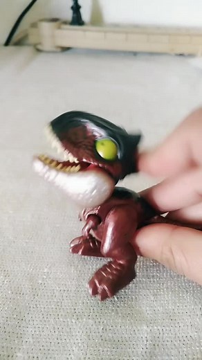 Explore Carnotaurus: Unique Dinosaur Facts