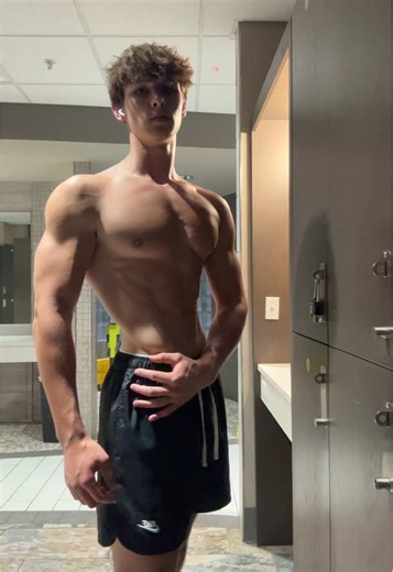 Effective Chest Workout for Optimal Aesthetics