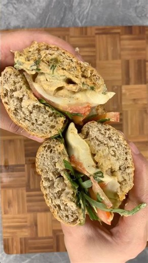 Spicy chicken baguette sandwich!