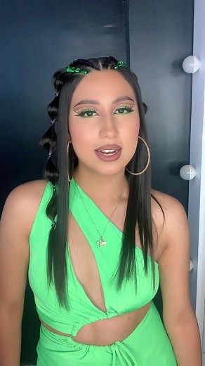 Nora Isabel on TikTok