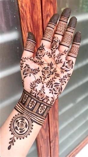 Very simple and easy fronthand mehndi design #shorts #mehndi #mehndidesign #creativehenna #mehandi