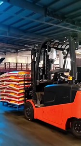 The Robots are coming to take over the world Follow at www.safety1stforklifttraining.com #forklift #selfdriving #automation #sharethelove #followusonfacebook | Safety 1st Forklift Training