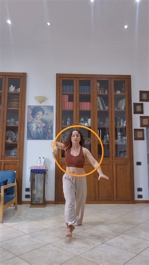 Mary ➿ Hula Hooper on Instagram: "Shoutout to my American friends for being my only hope for some engagement on this late-night European post 😂 Spinning this beautiful orange polypro hoop in my go-to size: 28" OD in 3/4th from @moodhoops ~ use code MARILOOP to save ✨️ #hulahoop #hooper #hulahoopdance #naplesitaly #flowarts"