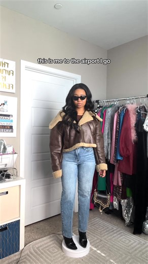 8.5K views · 140 reactions | How to dress like Kendall Jenner  #kendalljenner #howto #fashion #outfitsdaily #outfit #outfitoftheday #outfitinspiration #fashionstylist #fashioninspo #fashionreels #instareels #chopdaily #fashionblogger #fashion #style #stylingoutfits #styleblogger #houston #outfit #ootd #streetstyle #streetwear #explore #explorepage | Iamsimplymorgan | Facebook