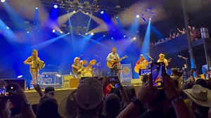 71K views · 2K reactions | Turnpike Troubadours, Randy Rogers and Cody Canada paying tribute to Charlie Robison at Born and Raised Festival!! #turnpiketroubadours #randyrogersband #codycanada #bornandraisedfestival #charlierobison | Cliff Cody | Facebook