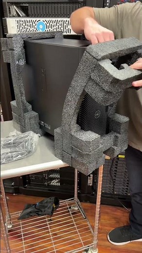 The Dell Precision 7865 workstation is in for review. Features an AMD Threadripper PRO 5995WX CPU.