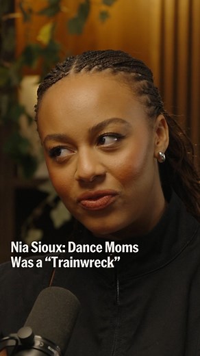 1.5K views | “It really was like a train wreck.” Dance Moms star Nia Sioux on the “dysfunction” put on full display throughout the show. Abby “would say things that were out-of-pocket—that were inappropriate. Then, the moms would react.” https://thefp.pub/4nR533A | The Free Press | Facebook