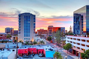 Santa Ana Massage School | Santa Ana Massage Therapy School – National Holistic Institute