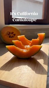 California Cantaloupe: ☀️ Sunny! 😋 Sweet! 😍 Bursting with Flavor! 👙 Send this to a friend who you want to eat cantaloupe by the pool with! | California Cantaloupes