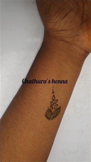 Simple and easy mehndi #mehndi #henna #ytshorts #shorts #letestmehandi