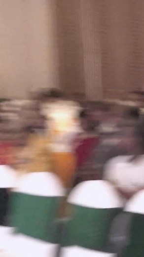 At the JITO Event, Dr. Jai Madaan beautifully decoded the power of symbols. Every symbol you keep at home talks to your energy. Nandi represents stability, the Lion stands for strength and leadership. Where you place them matters more than you think! Outfit courtesy- @real_weaverstory Jewellery- @izzarijewellery | Jai Madaan