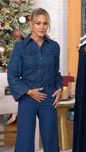 QVC Jennie Garth modeling jeans 74200