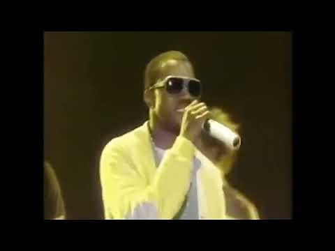 Kanye West - Champion (Live from BET Presents: The Education of Kanye West 2007)