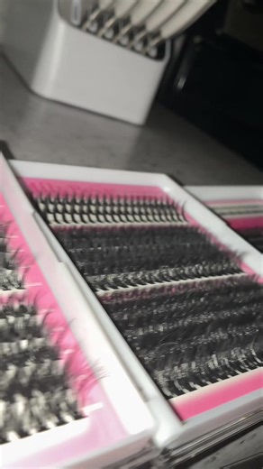 Lash Extension Kit with Fluffy Cluster Sets