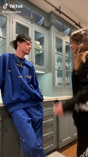 gravy is fine as hell | madisonbeer