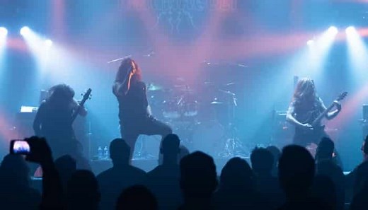 20 Best Drop C Tuning Songs of All Time (With Tabs!)