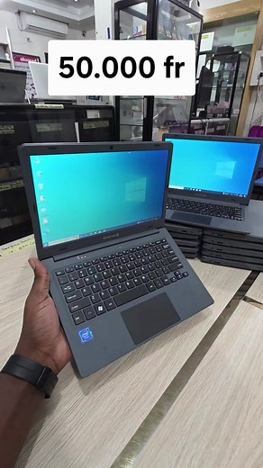 Evolve 3 Performance : PC Portable avec Processeur Celeron