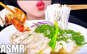 Phan • 家常鸡汤面 吃播_哔哩哔哩_bilibili