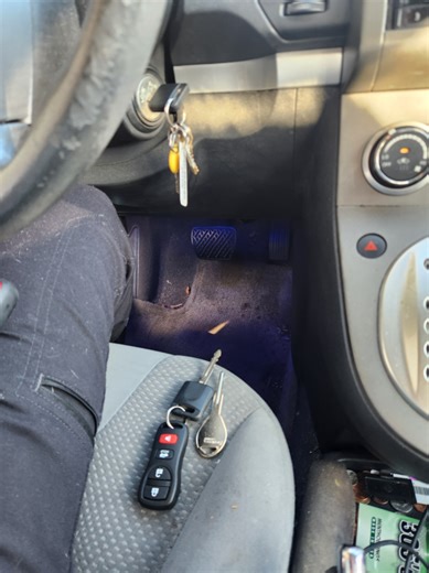 Nissan car key and seprate remote! #locksmithintampa #locksmithtampa #tampalocksmith #tampa #tampa