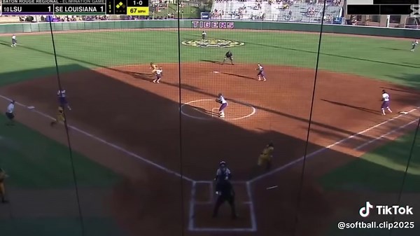 #10 LSU v SE Louisiana (INCREDIBLE!) | Elimination Game Regionals | 2025 College Softball Highlights_Clip 1