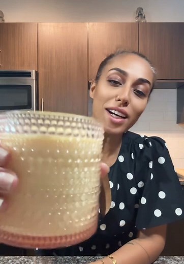 @Nature’s Fynd Dairy-Free Fy Yogurt is made of Fy (a nutritional fungi protein) and it is the best ingredient to make a dairy-free mango lassi! We stock my fridge with all the flavors at all times and you can find their delicious dairy-free yogurt at Whole Foods. Find the full recipe on my Jupiter page! #naturesfyndpartner#naturesfynd #feedyouroptimism #dairyfree #yoghurt #mangolassi