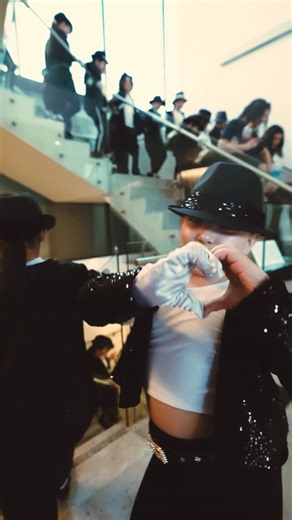 LOS POWER on Instagram: "POWER KIDS 🥷🏼❤️‍🔥 AL RITMO DE MICHAEL JACKSON . 🏛️ @powerperaltadancestudio 🔥 @centrogam 📹 @enyel_jg"