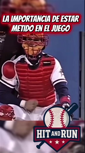 Increíble jugada del receptor Javi López en béisbol