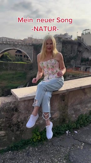 Lieselotte on TikTok