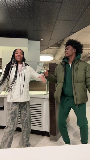 #cousinduo #fyp #blackdance #favcousins❤️ #collegelife reunited🤞🏾@𝑊𝐼𝑁𝑇𝐸𝑅𝑁𝐸𝑉𝐴𝐸𝐻✨ @Luke😮‍💨