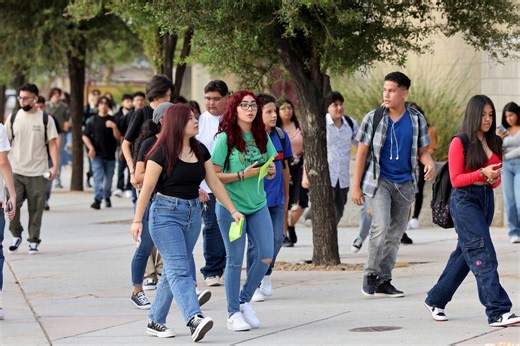 ‘A challenging problem’: CCSD’s student absenteeism remains high