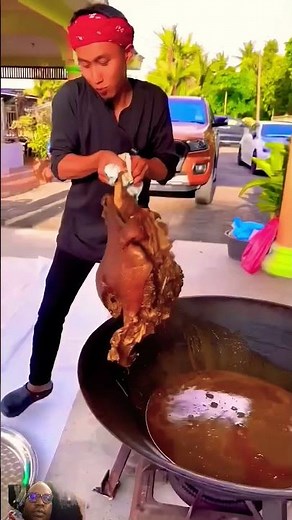 Delicious Cow Head Recipe: How To Cook A Mouth-watering Meal! #cowhead #outdoorcooking #cow